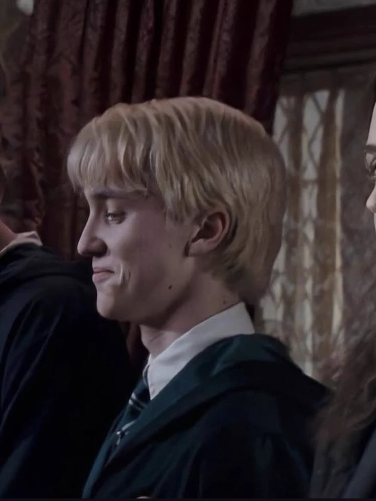 Draco Malfoy thumbnail