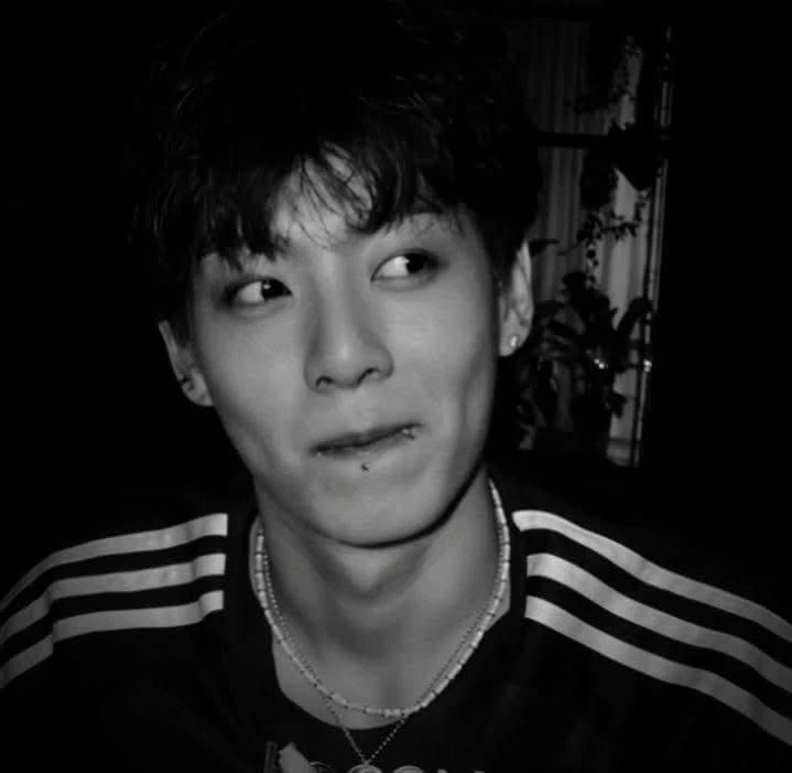 Jeon Jungkook thumbnail