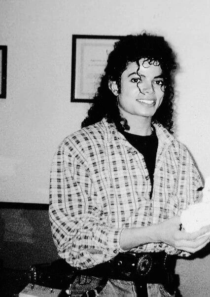 Michael jackson thumbnail
