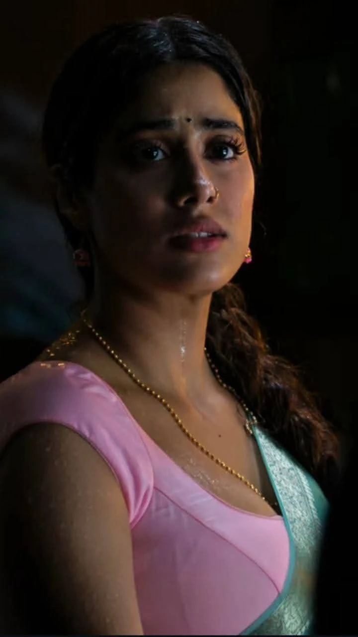 Jahnvi Kapoor thumbnail