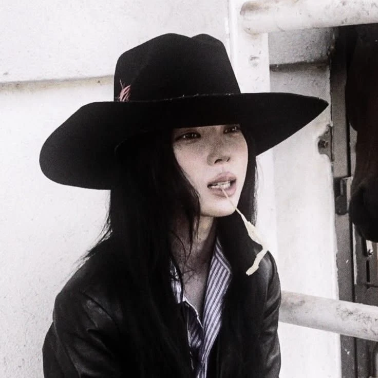 Kim Minjeong thumbnail