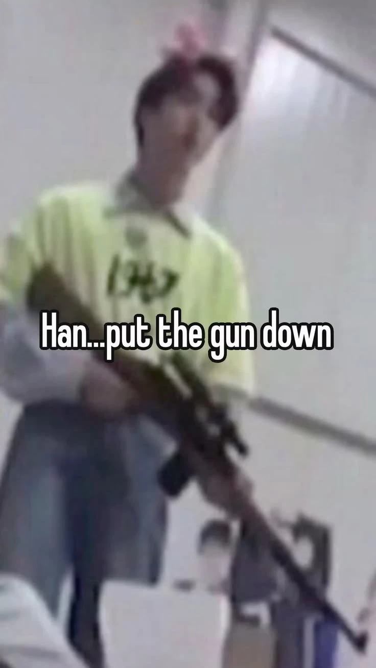 Han HAS A GUN?! thumbnail