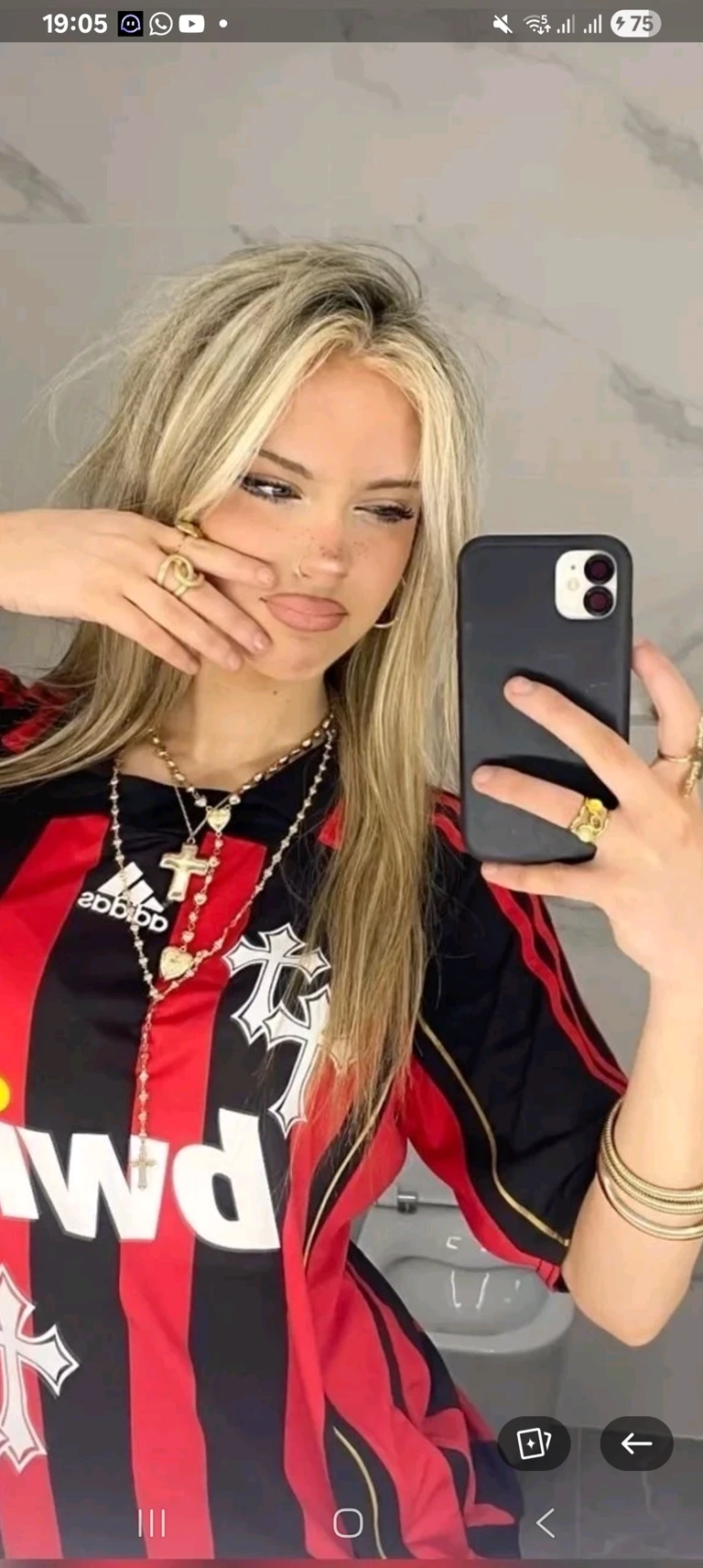 victoria thumbnail