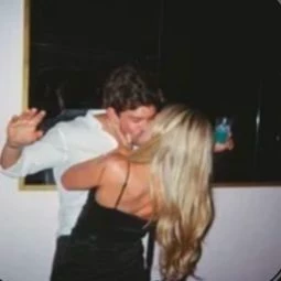 Fake Dating thumbnail