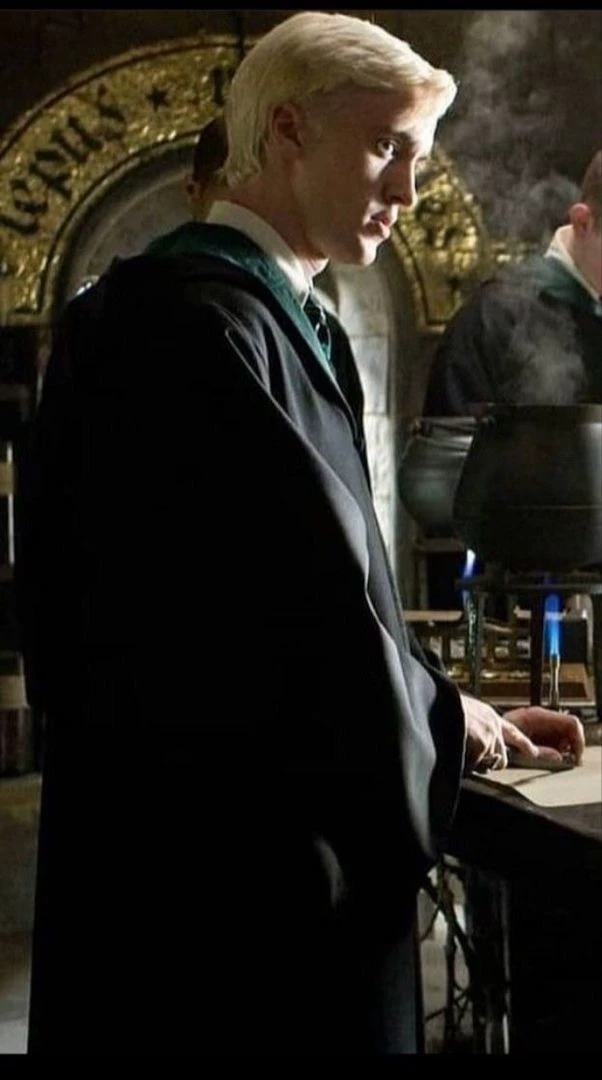 Draco Malfoy thumbnail