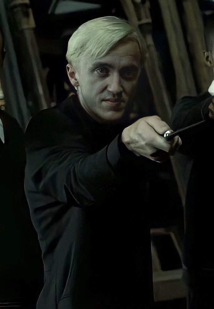 Draco Malfoy thumbnail