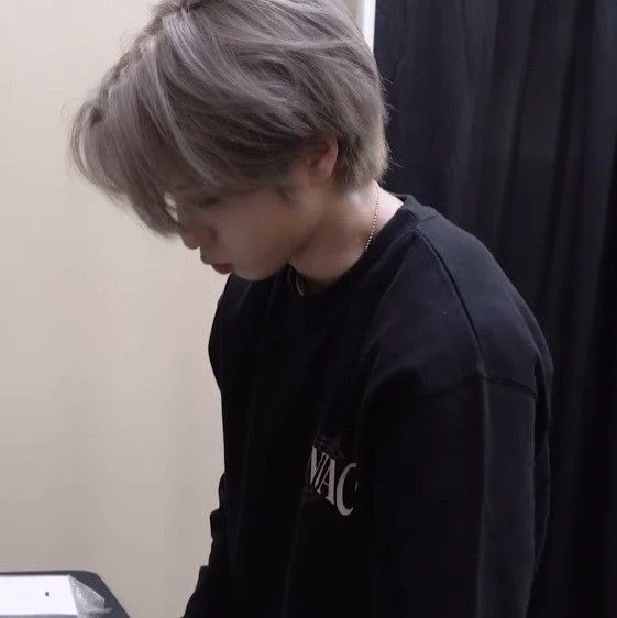 Han Jisung thumbnail