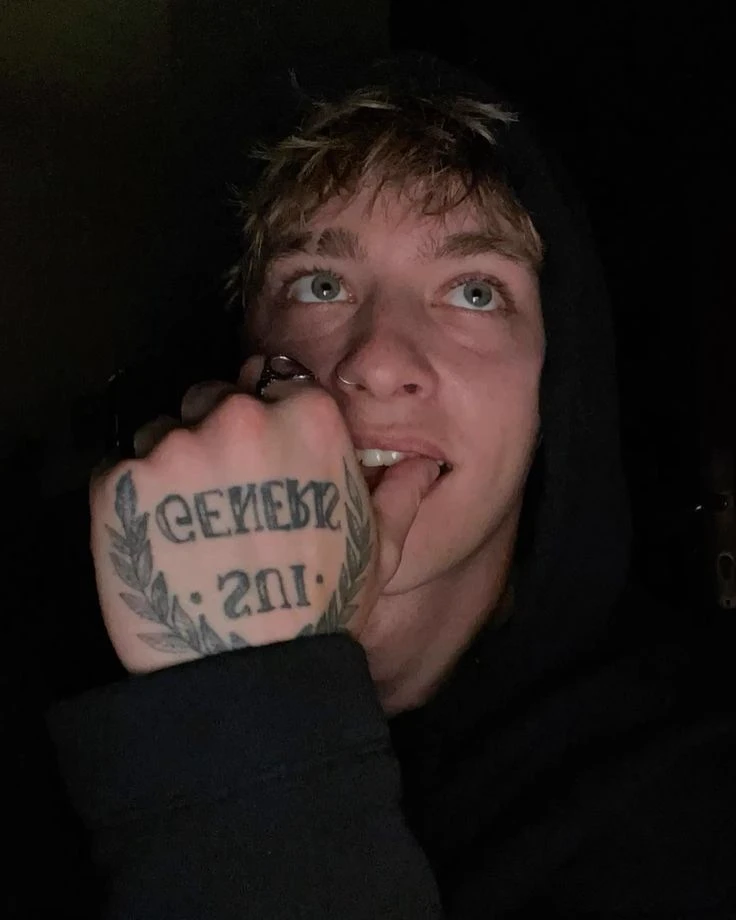 Joey Lynch thumbnail