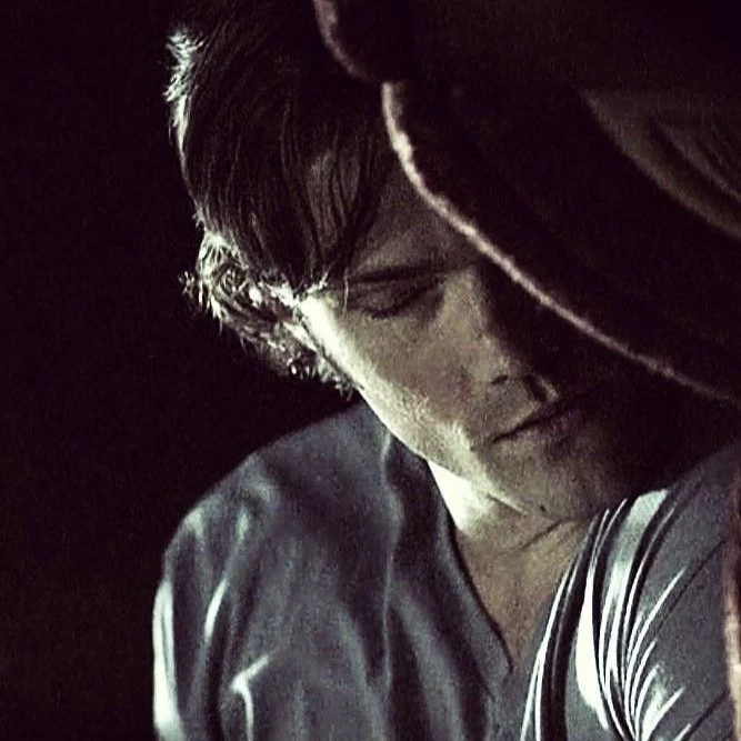 Sam Winchester thumbnail