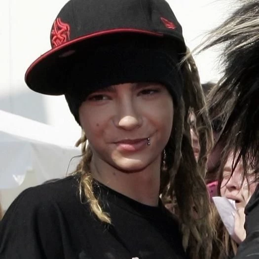 TOM KAULITZ thumbnail