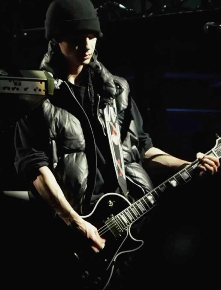 Tom Kaulitz thumbnail