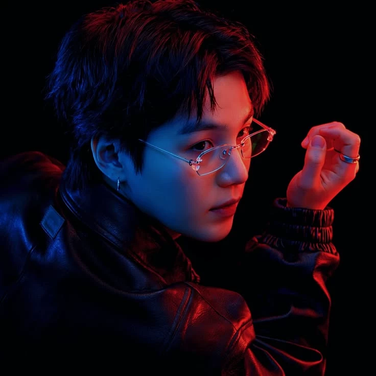 Yoongi (the cheating husband.....) thumbnail