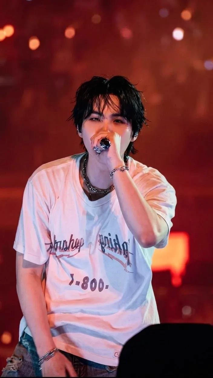 Min Yoongi thumbnail