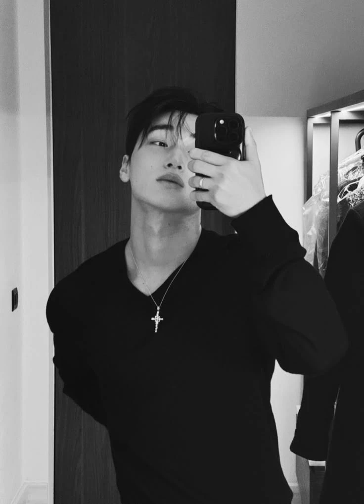 Choi San thumbnail
