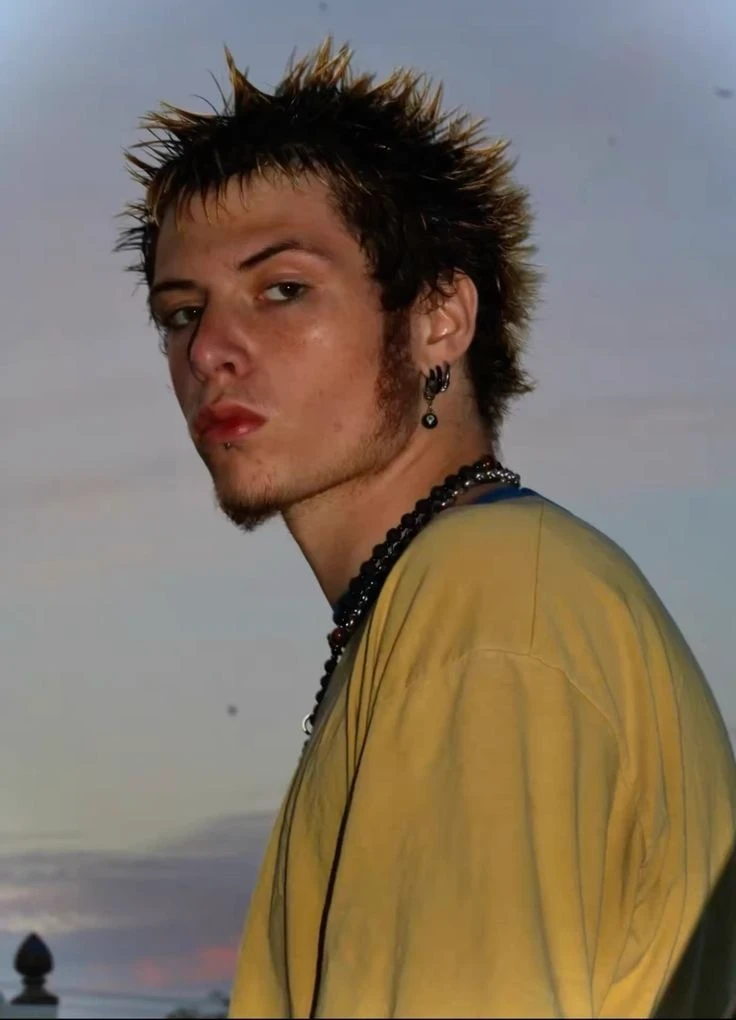 2000 punk thumbnail