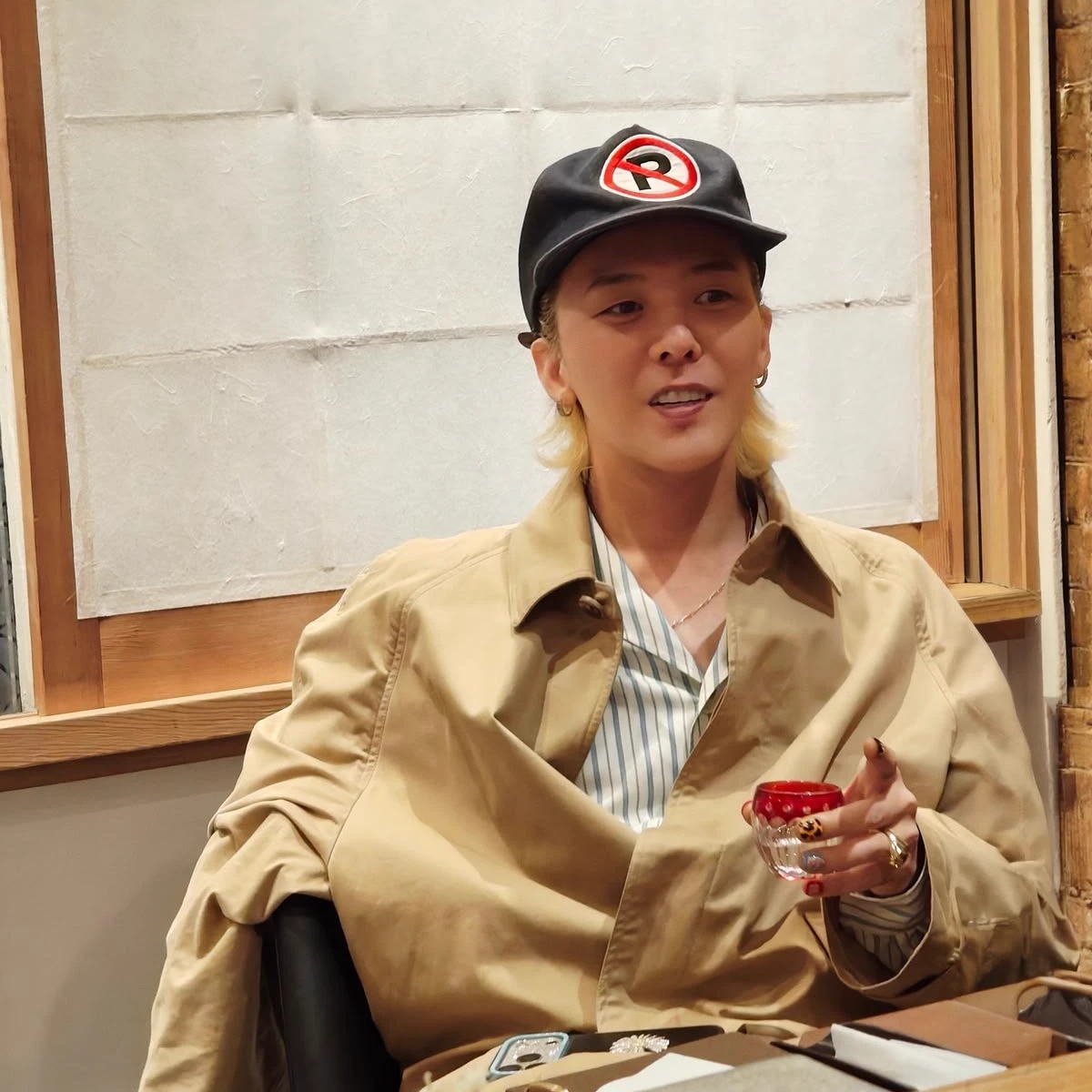 G-dragon thumbnail