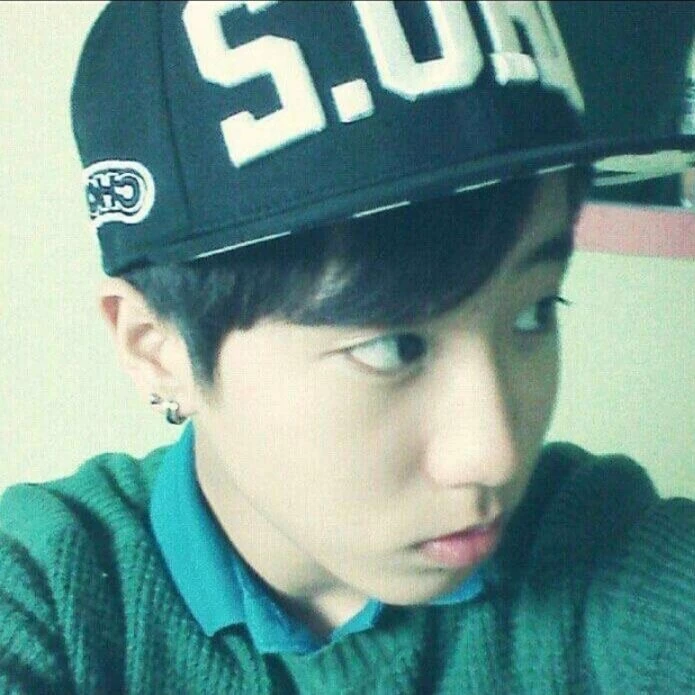 Pre-debut Han thumbnail