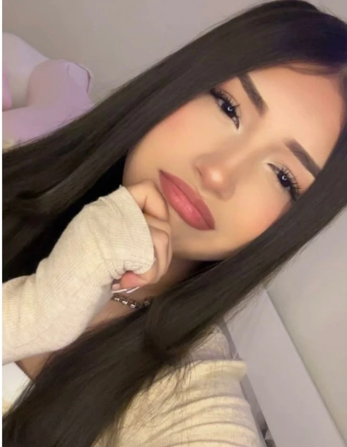 Marli Carrias  thumbnail
