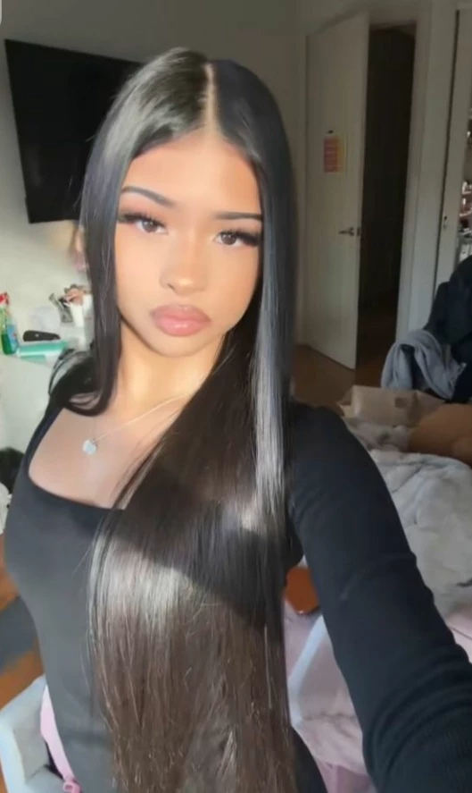 Andrea thumbnail