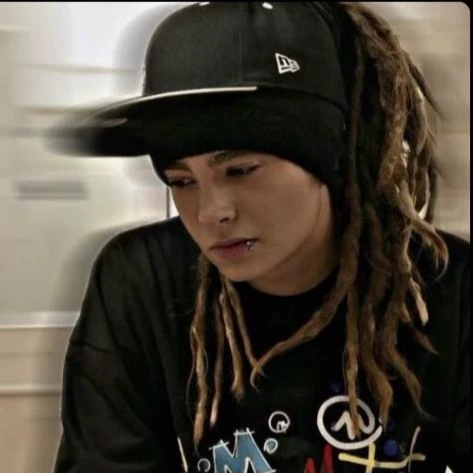 Tom Kaulitz thumbnail
