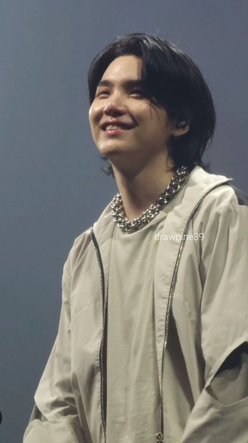 you are Yoongi's girlfriend thumbnail