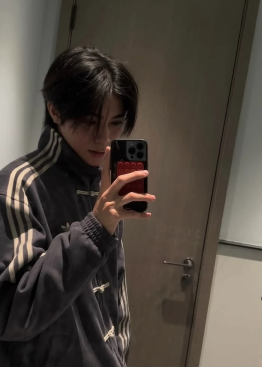 felix thumbnail