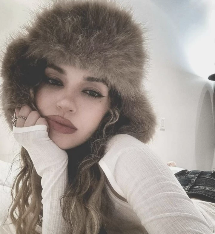Daniela thumbnail