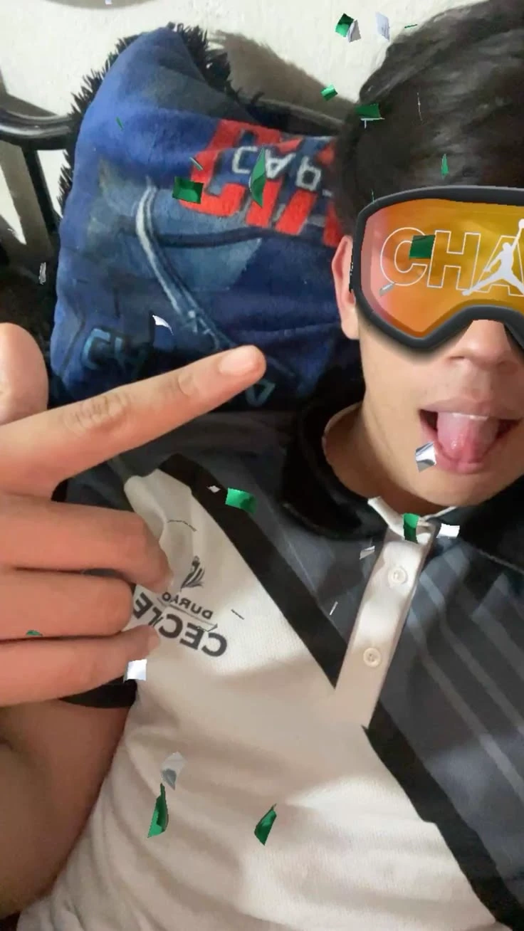 Alejandro 🫰🏻 thumbnail