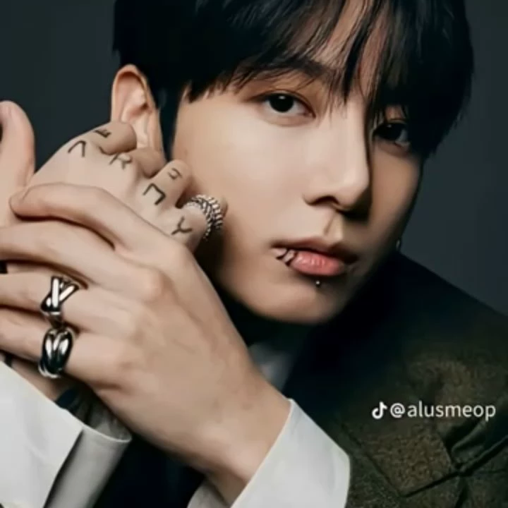 Jeon Jungkook thumbnail