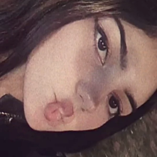 Dora🖤🥀