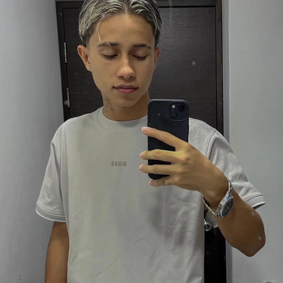 Colombian 🇨🇴 thumbnail