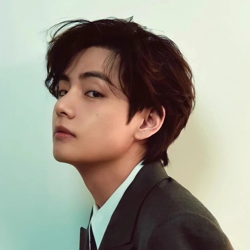 Kim Taehyung thumbnail