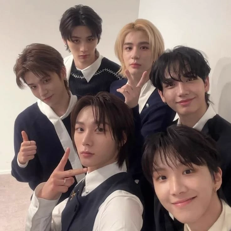 Leehan and Jaehyun/MulMyungz thumbnail