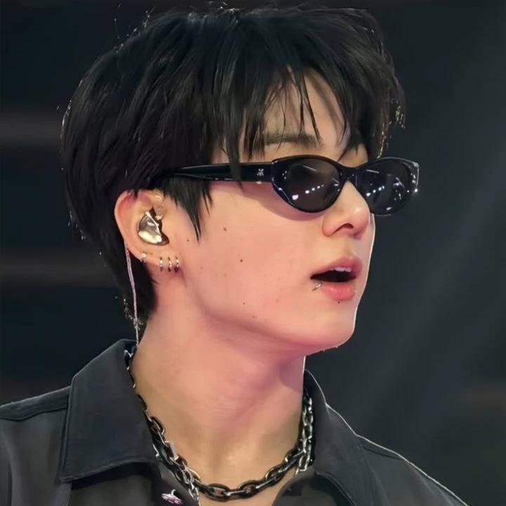 Jungkook thumbnail