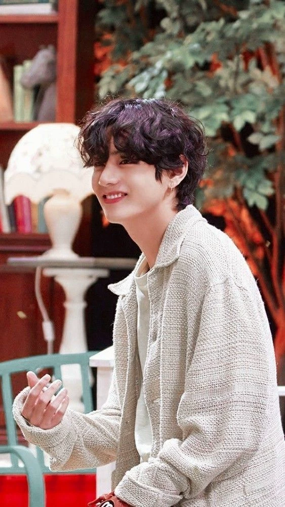 kim taehyung - your rich husband pretend to be poor thumbnail