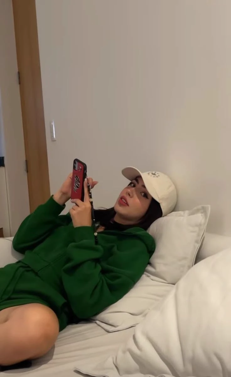 Rachel thumbnail