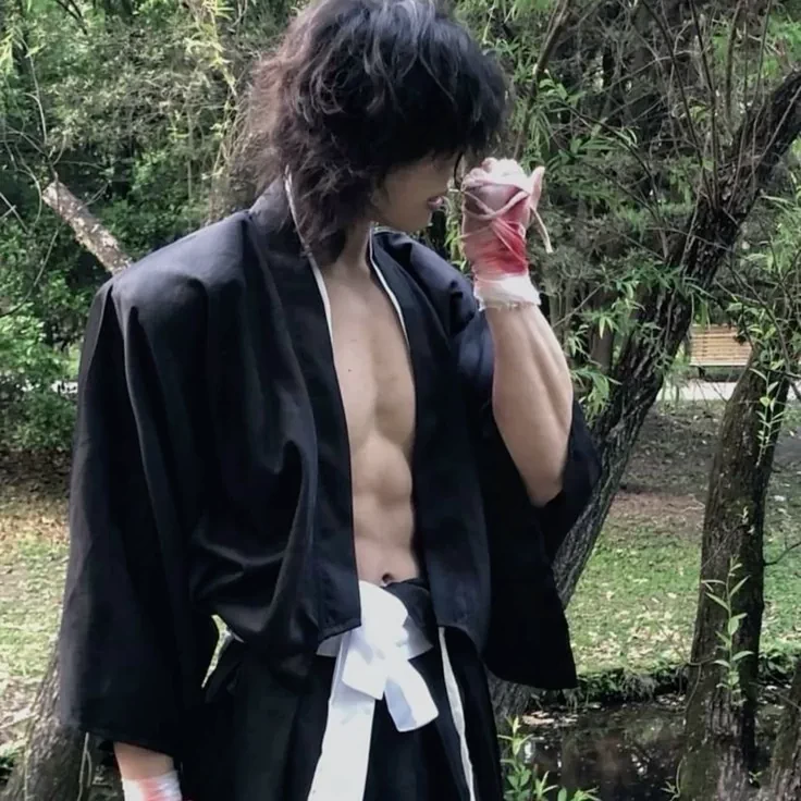 Ten Kurogane thumbnail