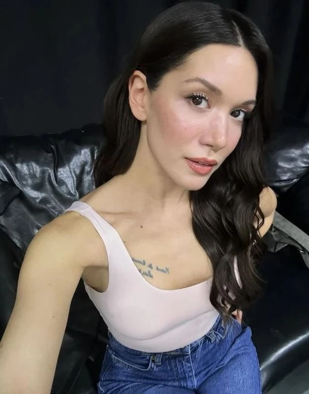 Hazal Subaşı thumbnail