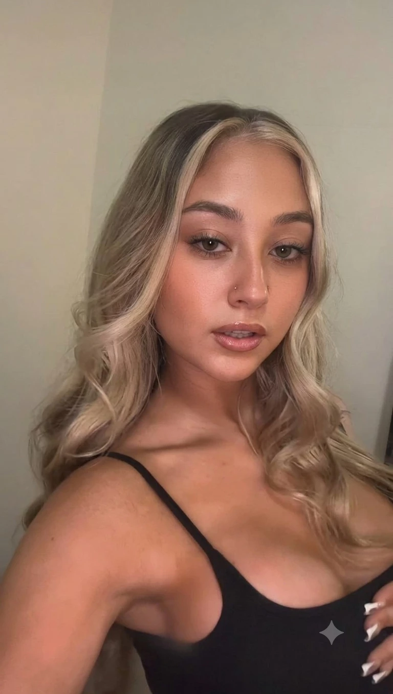 Lexi thumbnail