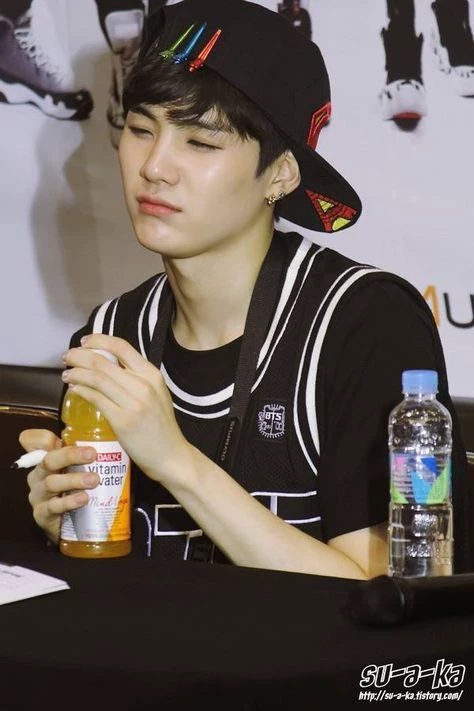 YOONGI thumbnail