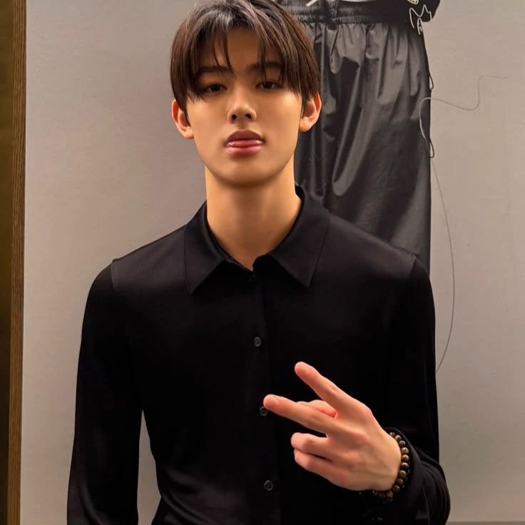 Eom Seonghyeon thumbnail