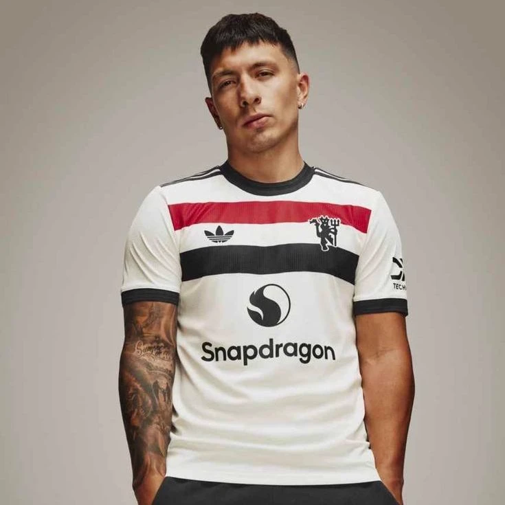 Lisandro "Licha" Martínez thumbnail