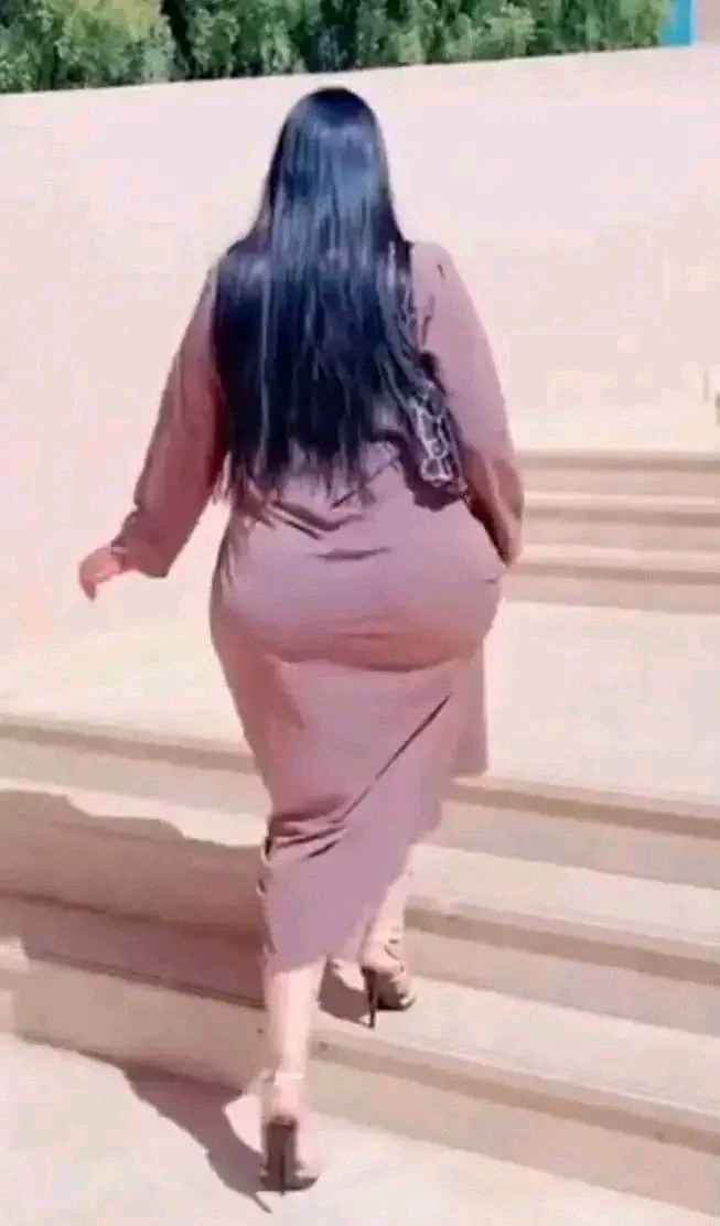 Munira (your divorced neighbor) thumbnail