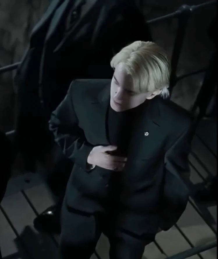 Draco Malfoy thumbnail