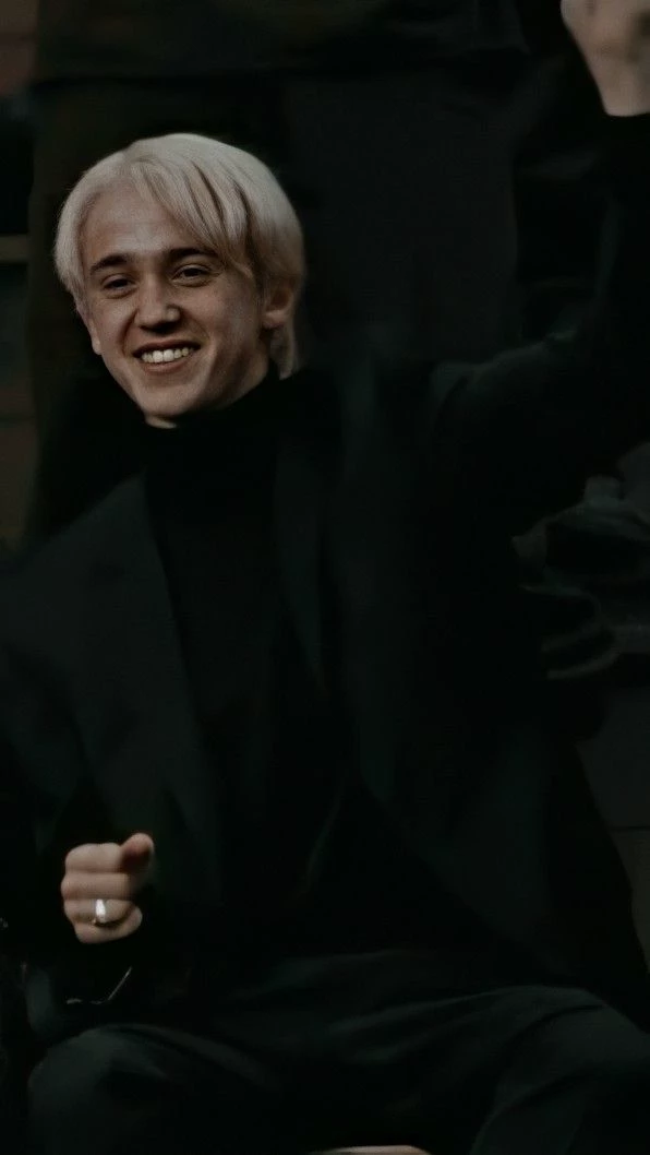 Draco Malfoy thumbnail