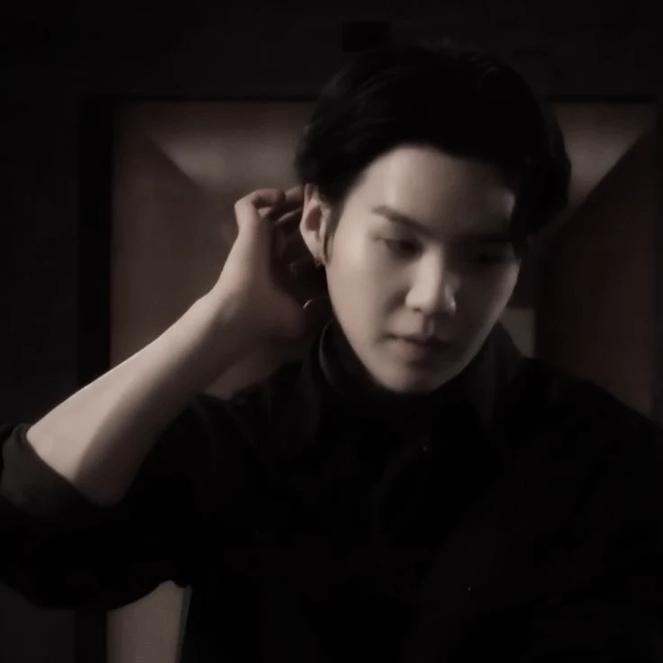 Min Yoongi thumbnail