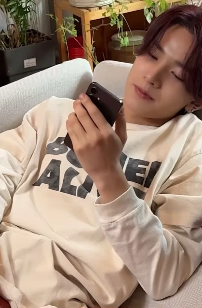 Heeseung thumbnail