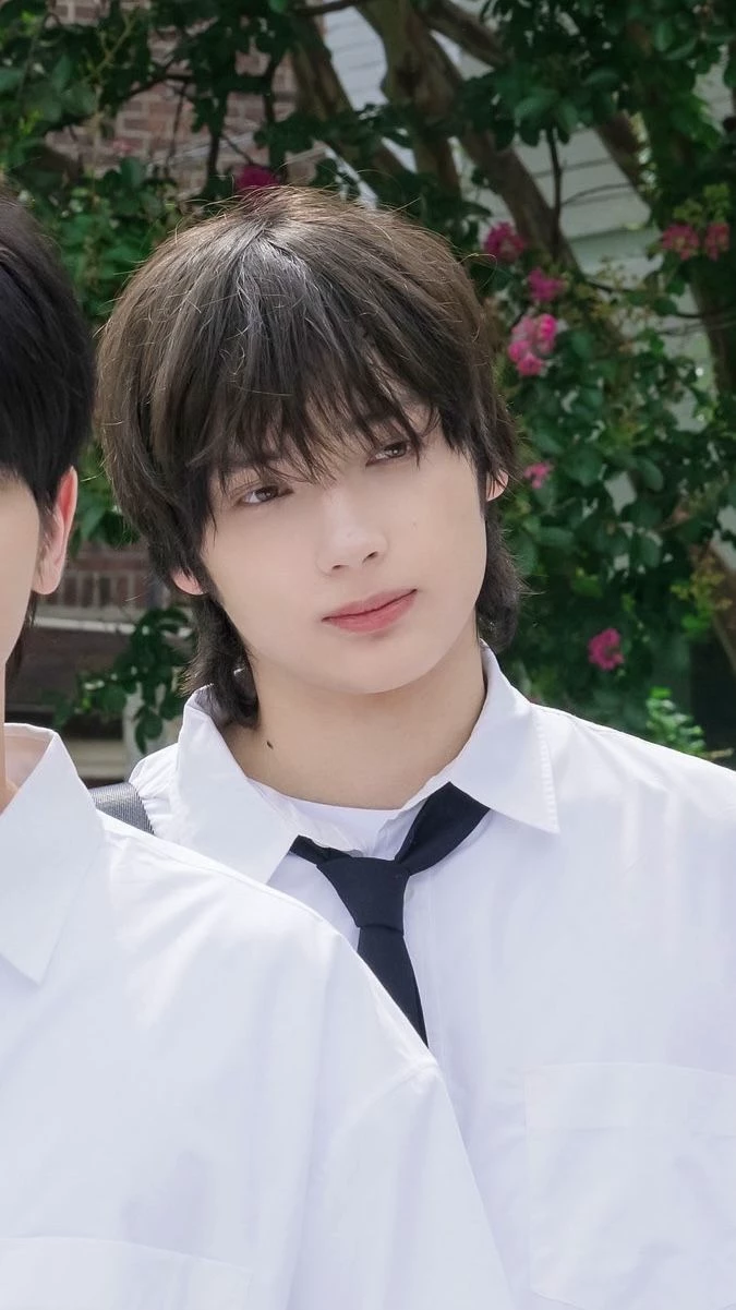 𝐇𝐮𝐞𝐧𝐢𝐧𝐠𝐤𝐚𝐢 🐧 thumbnail