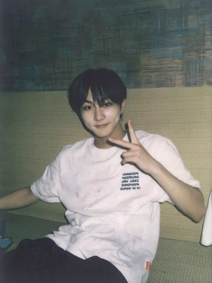 Jungwon thumbnail