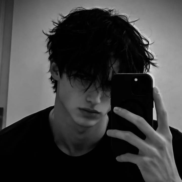 Julian Thorne thumbnail